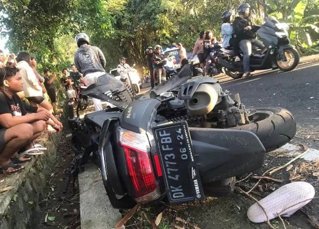 Tragis! Jatuh Nabrak Motor dan Terseret Minibus, 2 Gadis Tewas di Mengwi