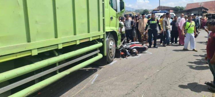 Tabrakan di Tikungan dengan Truk, Pelajar Meninggal di Baso.